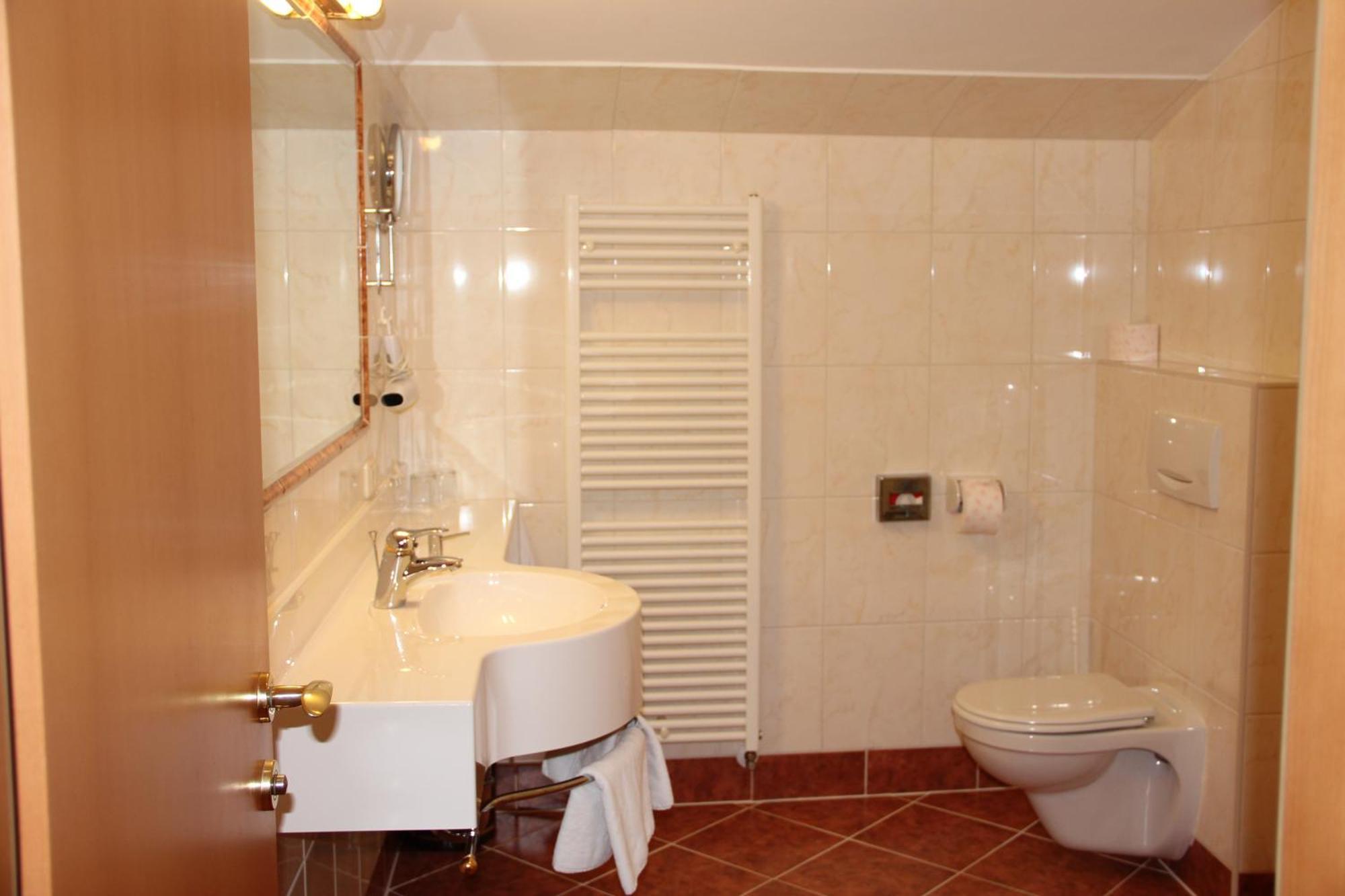 Hotel-Pension Wagnermigl คูเคิล ภายนอก รูปภาพ